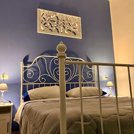 Vico Longo 25 Apartment Napoli Ngoại thất bức ảnh