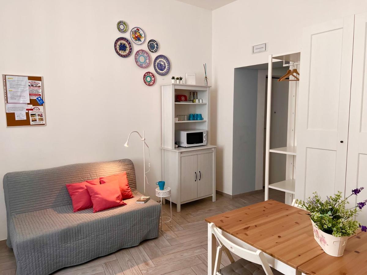 Vico Longo 25 Apartment Napoli Ngoại thất bức ảnh
